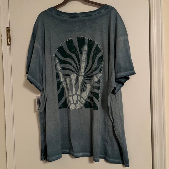 Torrid Size 4 Love Forever Relaxed Fit Signature Jersey V-Neck Destructed Tee - Picture 7 of 7